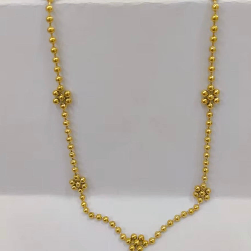 Golden Pearls Necklace