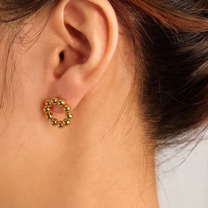 Golden Pearls Earrings
